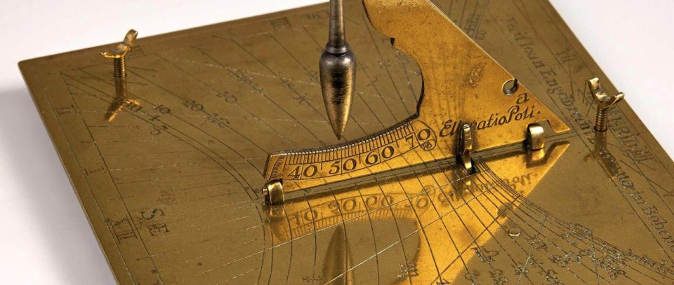 Inklinační-sluneční-hodiny-Jana-Engelbrechta-960x407 Inklinační-sluneční-hodiny-Jana-Engelbrechta-960x407