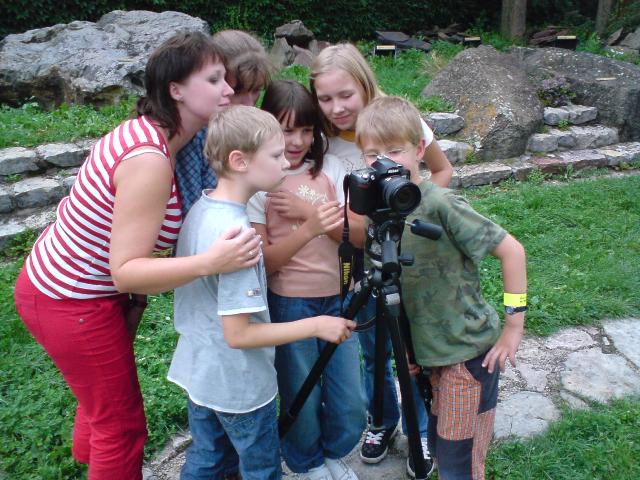 Katka Motyčková s dětmi